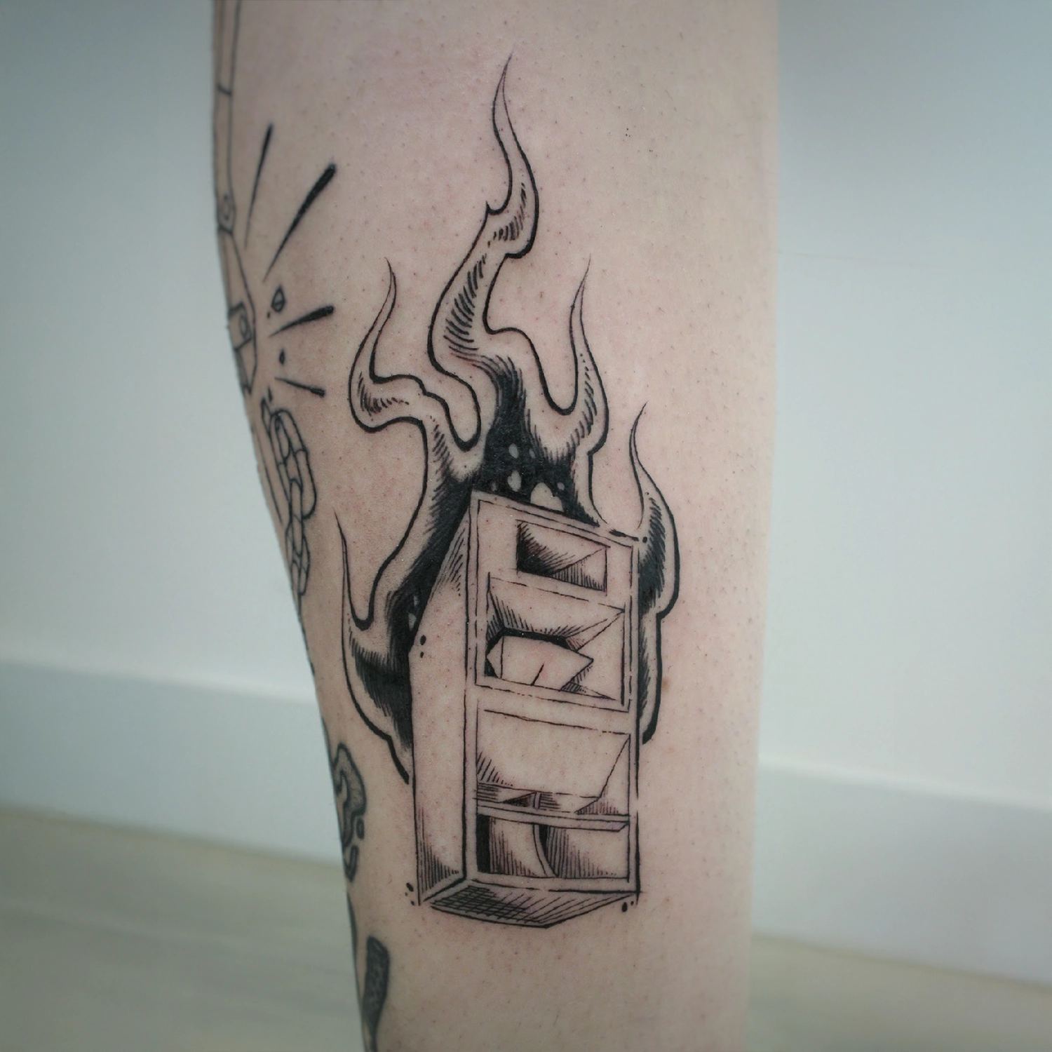 Estudio de tatuajes estilo realismo linea fina blackword old school neotradicional MisturaTattoo pozuelo Madrid (7)